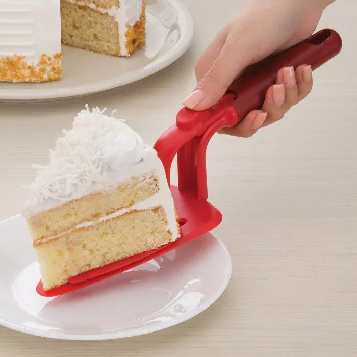 Espátula plástica con dispensador para pastel